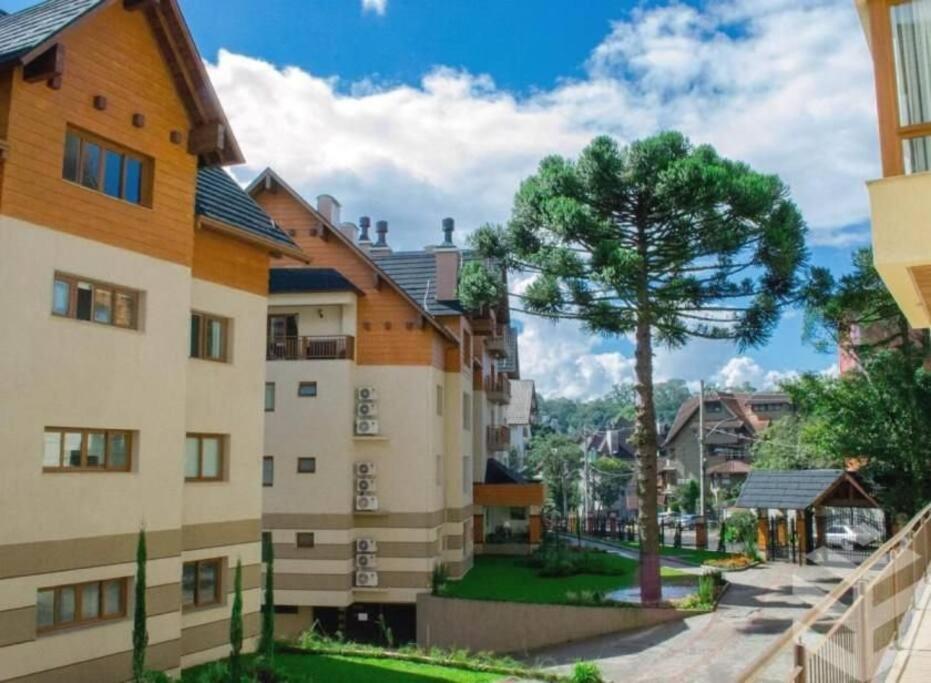 Apartamento Novo No Centro De กรามาโด ภายนอก รูปภาพ