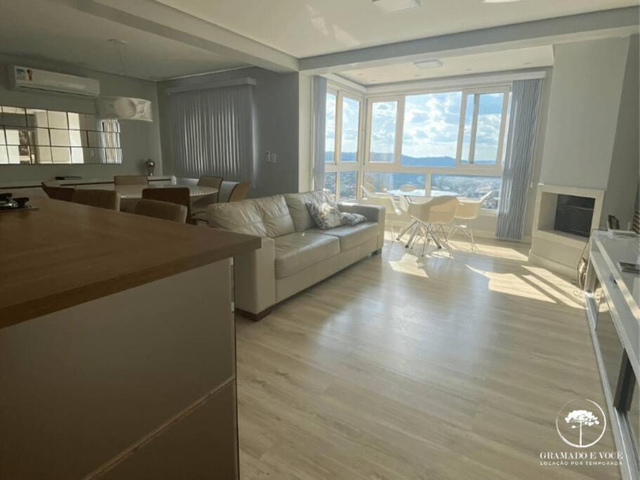 Apartamento Novo No Centro De กรามาโด ภายนอก รูปภาพ